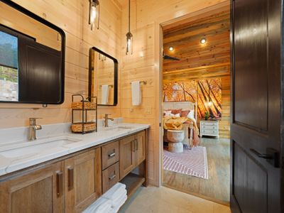 Need to refresh? Slip away into your own secluded ensuite retreat.