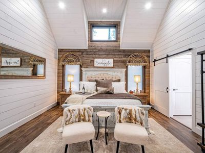 The coziest master suite!