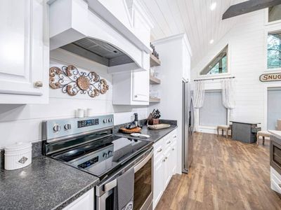 A fully equipped kitchen!