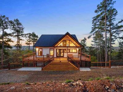 Beautiful cabin with all the rustic charm. Sleeps 12!