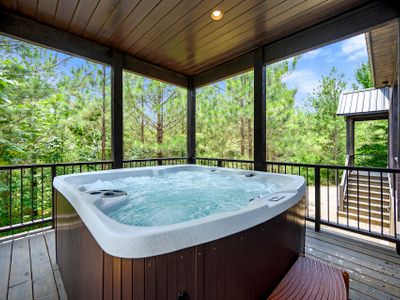 A luxury hot tub!