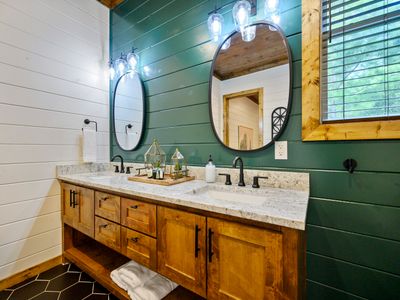 Double vanities in the full bathroom!