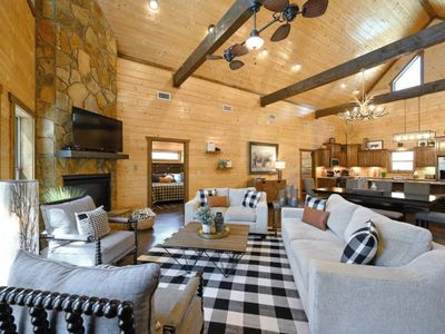 The open floor plan is inviting and perfect for entertaining!