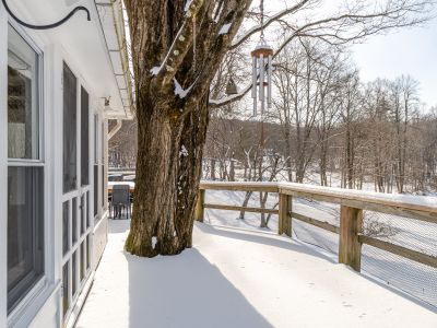 The soft sound of wind chimes will fill your getaway