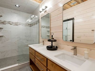 Attached private bath!