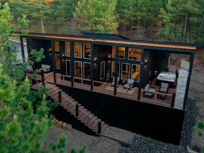 High Rise Haven - Sleeps 6!