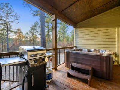 The hot tub as well as a gas grill, propane provided.
