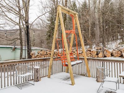 A closer view of the ski lift swing!