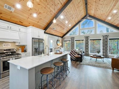 The open floor plan makes the whole space inviting!