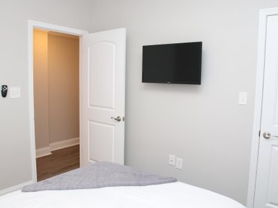 Third Bedroom | Bedroom tv for relaxing!