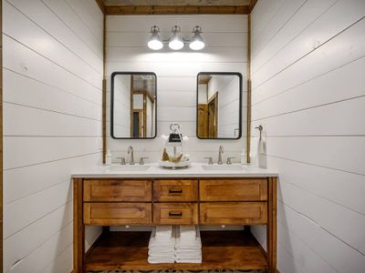 Double vanity in the private bath!