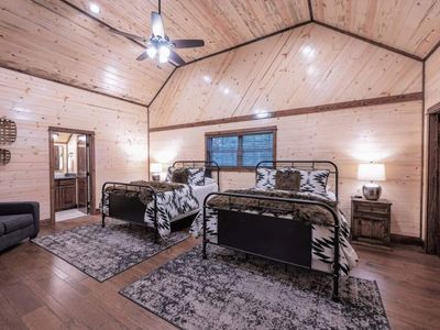 Upstairs you can find a double Queen room with a twin sleeper sofa.