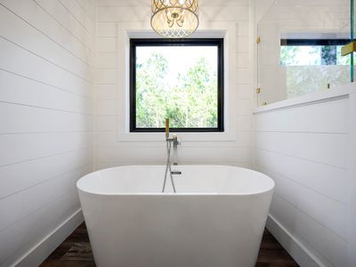 Soaking tub makes for the best relaxation on your trip!