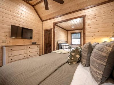 Second Story-King (2) Suite with daybed-Shared bath.