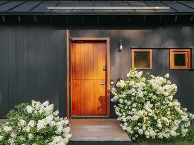 Beautiful entrance into the main house