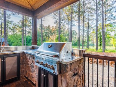 Gas grill available to all guests, propane is provided!