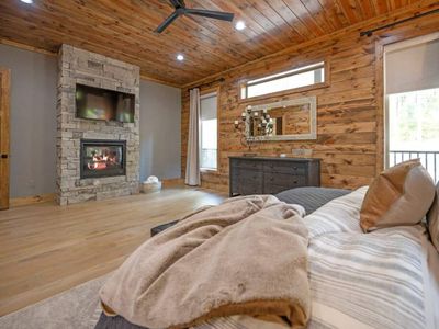 This suite also has an en suite fireplace for added luxury!