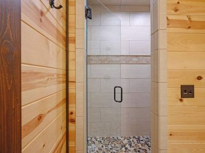 Equipped with a walk-in shower!