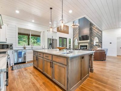 This light and airy interior is a dream.