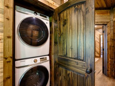 Washer and dryer on the main level.