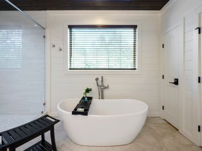 An oversized soaking tub!