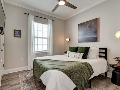 First Queen Bedroom with the comfiest bed! | Smart TV