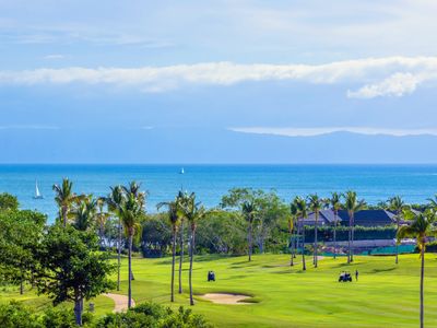 Captivating Views from the Balcony of the Pacific Ocean and Pacifico Golf Course