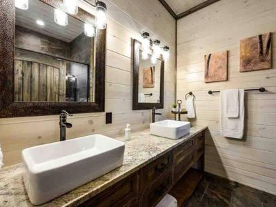 The private bathroom with double vanity and walk-in shower!