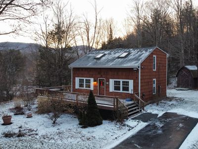 Welcome to Catskills Cabin on the Creek!