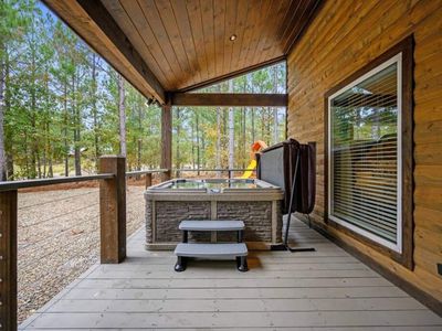 6-person hot tub.