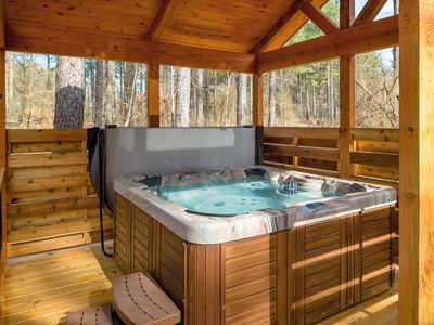 The 6-seater hot tub!