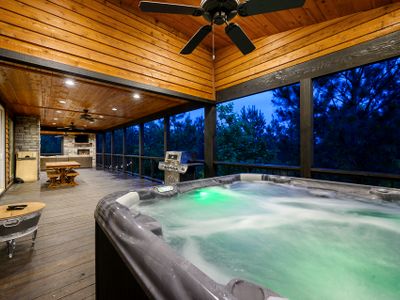 Luxury hot tub!