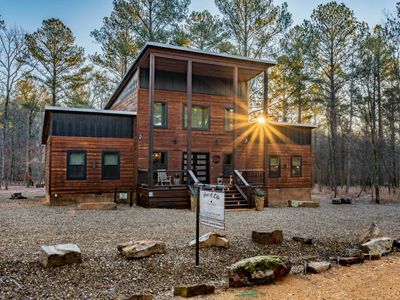 Tree of Life cabin - sleeps 8!
