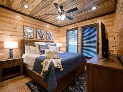Main level Master Suite 2.