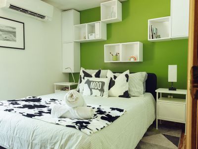 Guest Bedroom with Queen bed