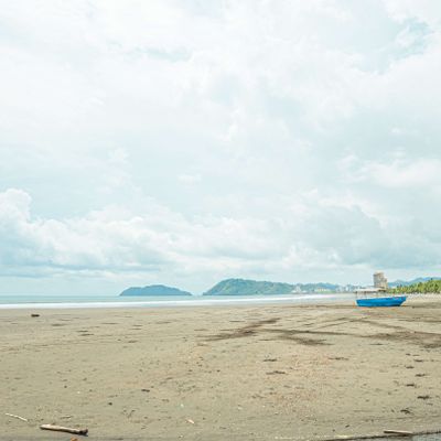 Meters to the beach