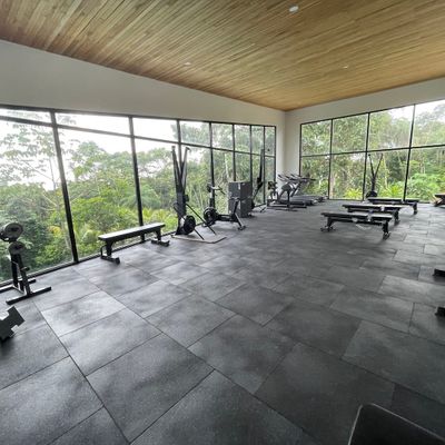 Nearby exercise facility (entrance fee required).