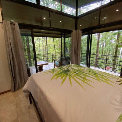 Suite in the Casita. En-suite bathroom, access to the patio.