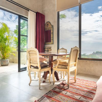 Suite #2 on Penthouse.