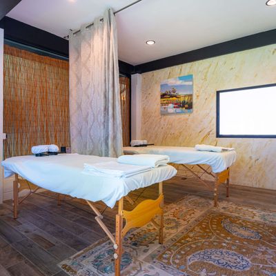 Private on-site massage and nail solonis available for use if Guests would like for us to line up a masseuse.