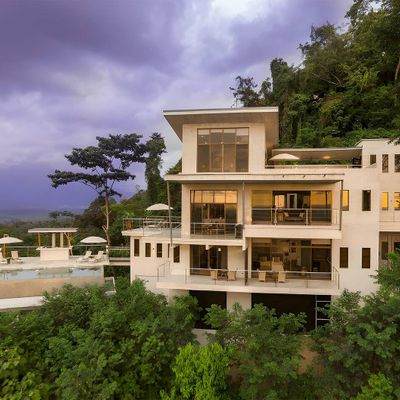 4 suites-Ocean views-private pool-privacy.