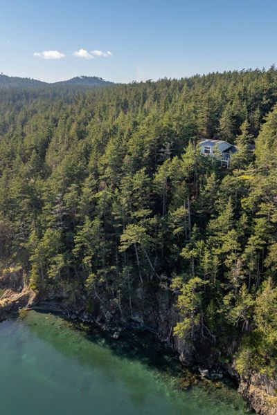 Luxury Waterfront & Views, Private Beach, Golfing