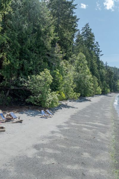 Sandy Beachfront, Hot Tub, Pet-Friendly, Kayaking