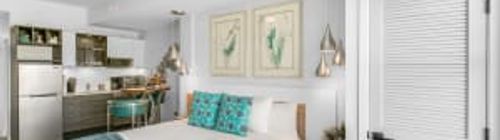 Portside Suite – Cape Crossing Resort and Marina