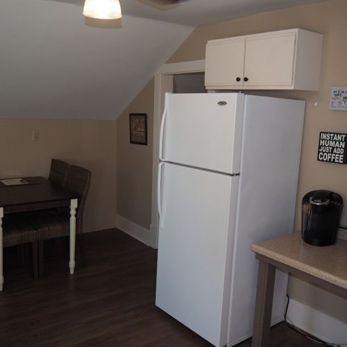 Kitchen:  cute kitchen with all appliances including a dishwasher.