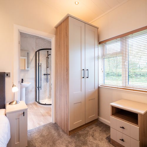 0415b97c 97fa 4c50 9aba e4e75a4e458f homerunner