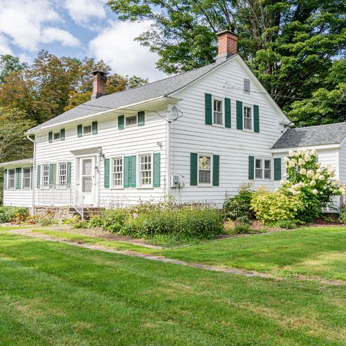 Welcome to Family Farmhouse!