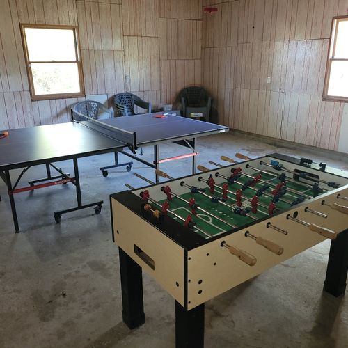 GARAGE:  Guests are welcome to use the garage, which has bicycles, a ping pong table, and a foosball table available for guest usage.