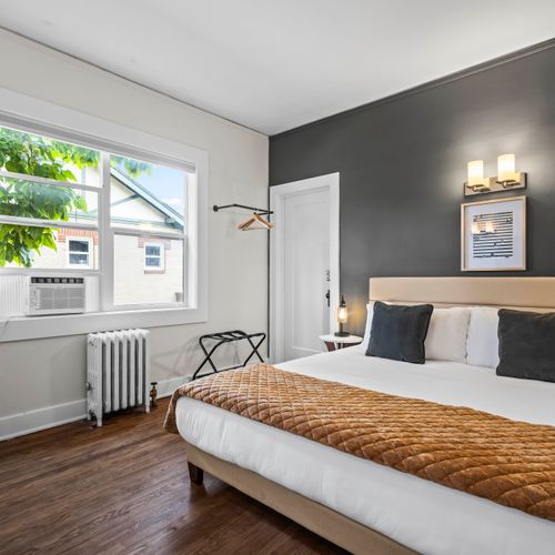 Feel at home instantly in this comfy, uncluttered, and clean bed space.