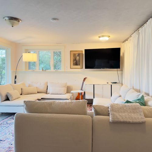 A cozy, light-filled living space made for unwinding. Stretch out on the comfy sofas, enjoy movie nights on the big TV, or sip your morning coffee as natural light fills the room. Simple, warm, and perfect for relaxing together.
